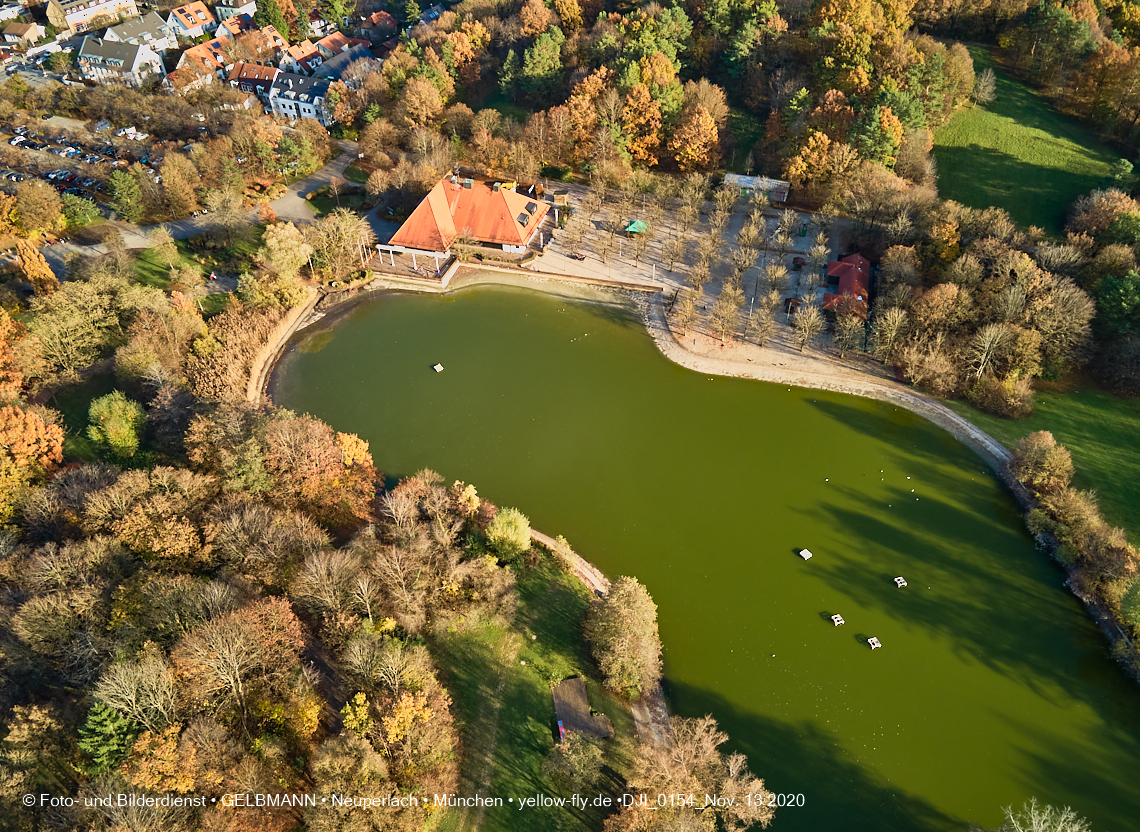 13.11.2020 - der Ostpark mit See und Biergarten in Neuperlach